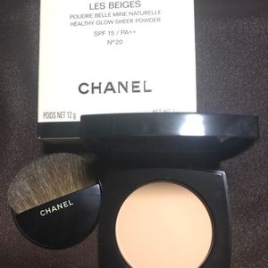 Chanel Les Beiges Healthy Glow Sheer Powder SPF 15 - N 20